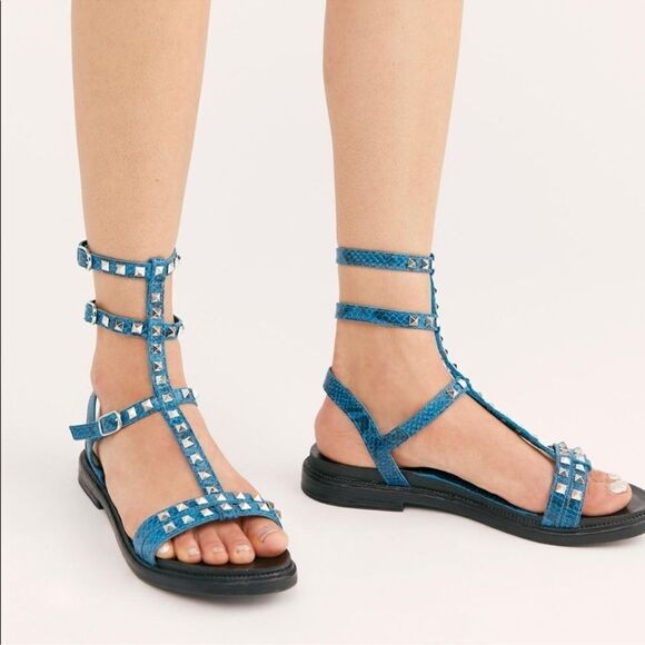 Free People Sneak Print animal print blue black Gladiator Sandals Sz 9 - Picture 1 of 9